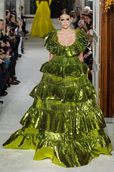 Look 56